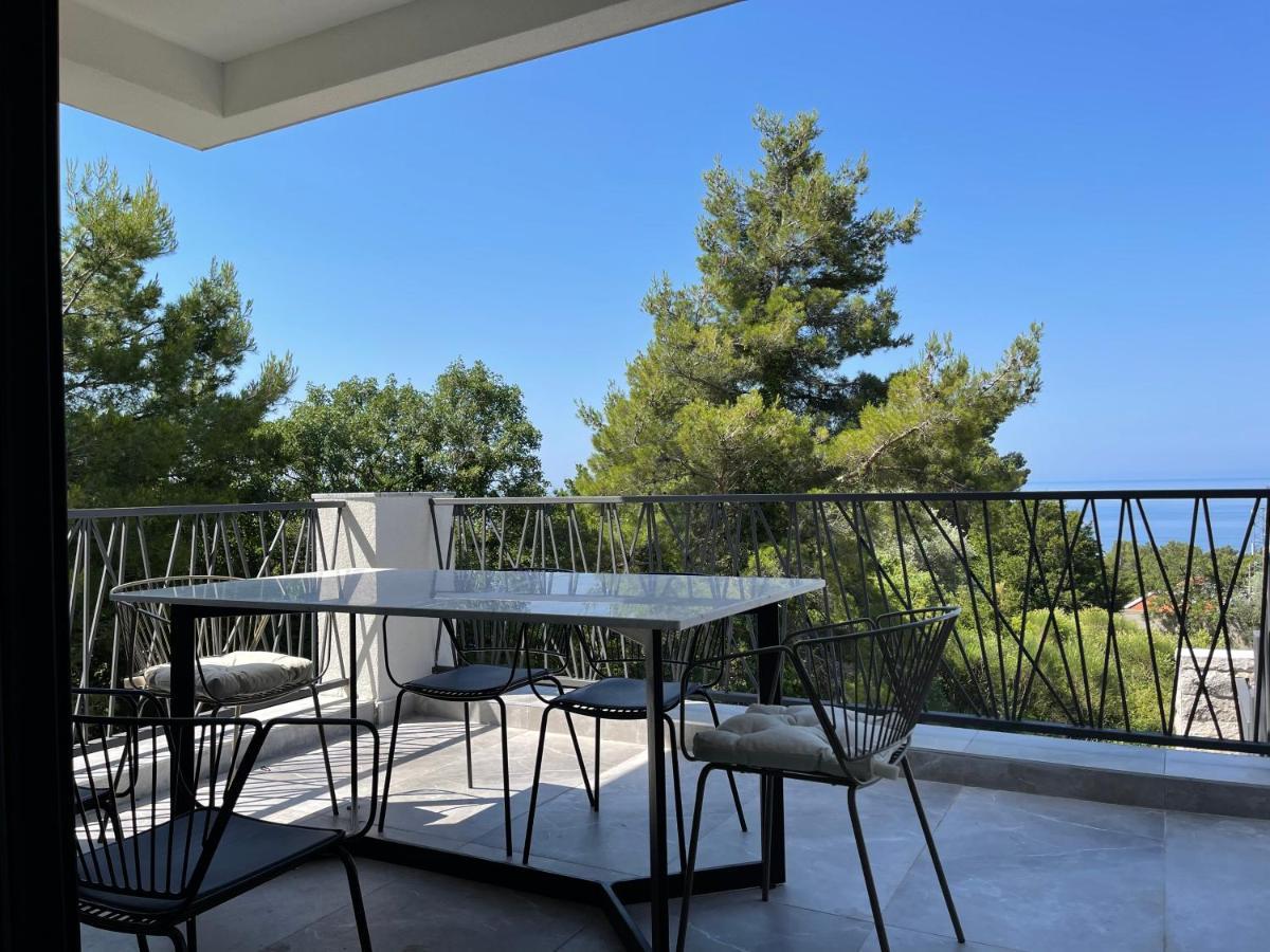 Villa Pine Bar Exterior photo